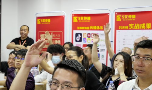 免費傳播呂本現,企業培訓億萬富商,企業管理逆向盈利商業模式